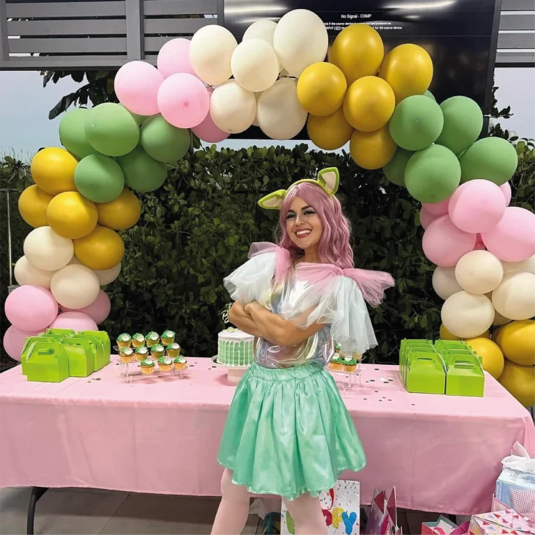 Malu Entertainment las mejores fiestas infantiles y para empresas en Miami fiesta de disfraces de personajes miami lakes miami beach fiestas para empresas
